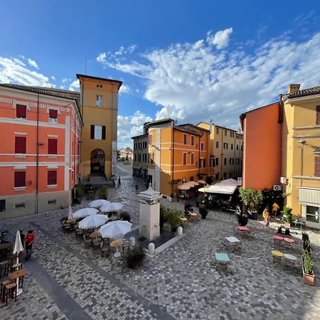 Elegante In Centro A *