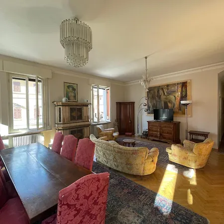 Elegante In Centro A * Чезена