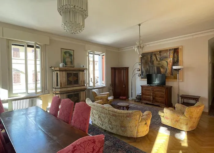 Elegante In Centro A * Чезена