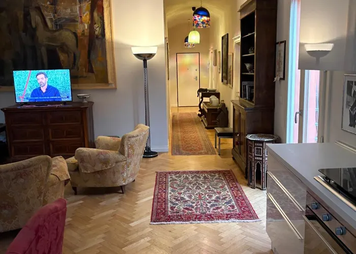 Elegante In Centro A